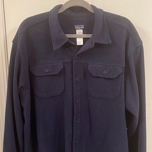 Patagonia navy fleece shirt